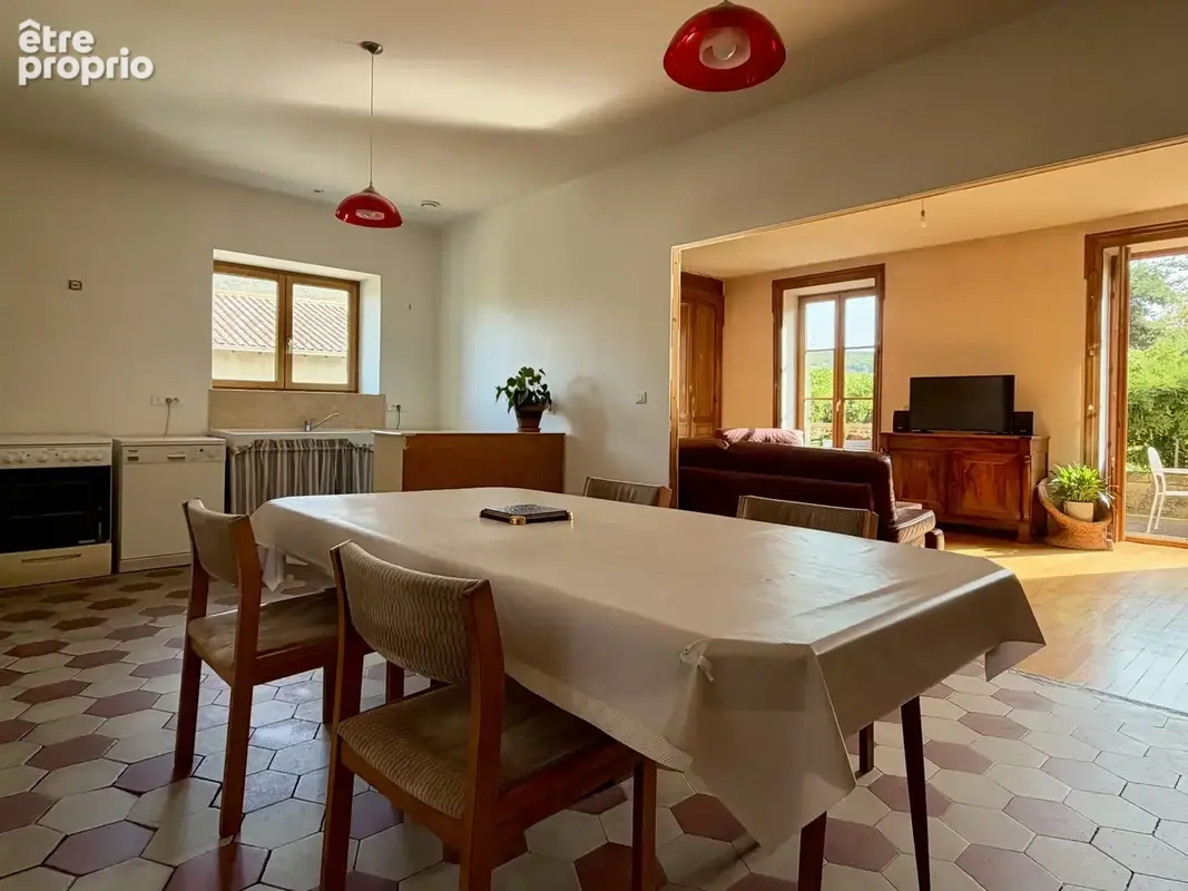 Maison 7 pièces 195 m² à vendre à Saint-Didier-Sur-Beaujeu (69430) - photo 8