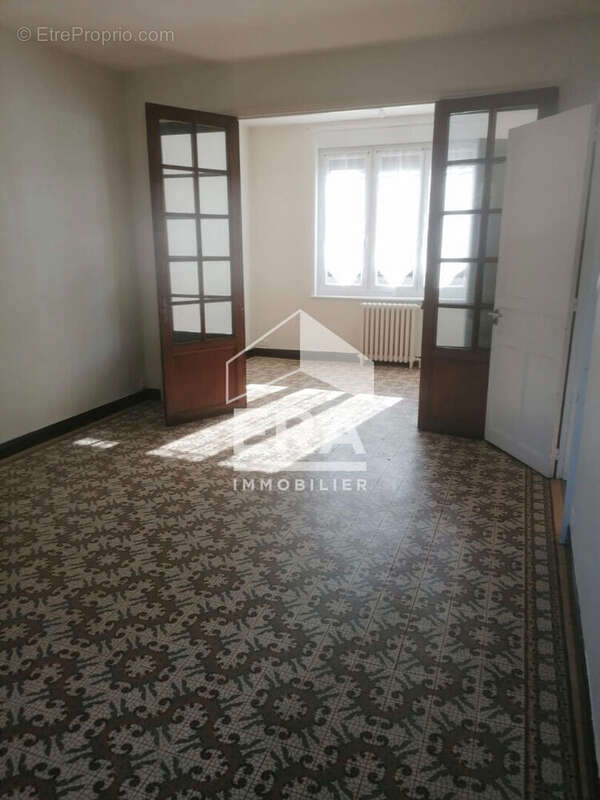 Maison à MARCONNELLE