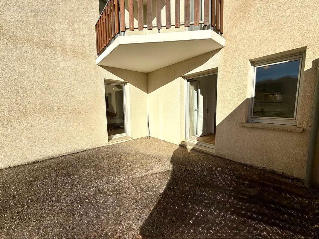   - Appartement à PRADES