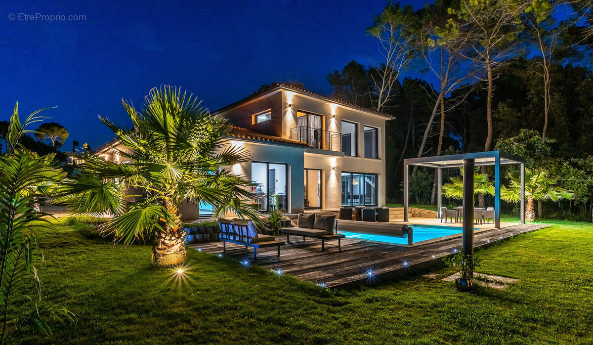 Photo 1 - Terrain à L&#039;ISLE-SUR-LA-SORGUE