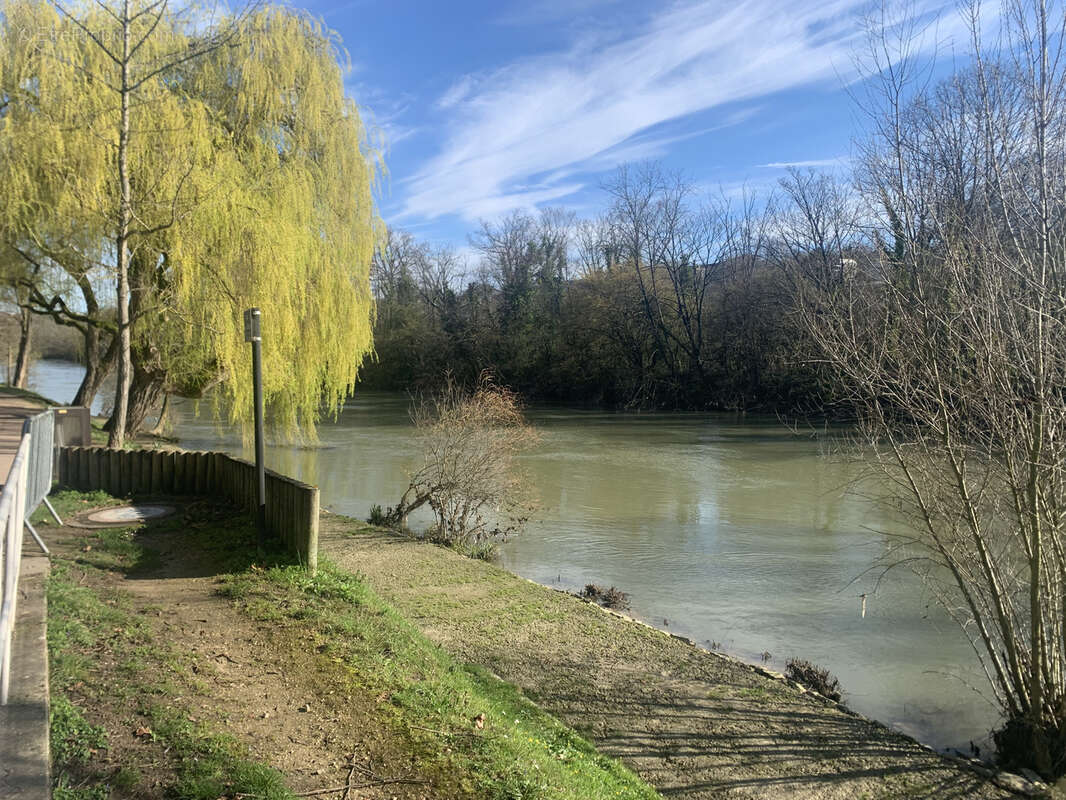 Appartement à CHAMPIGNY-SUR-MARNE