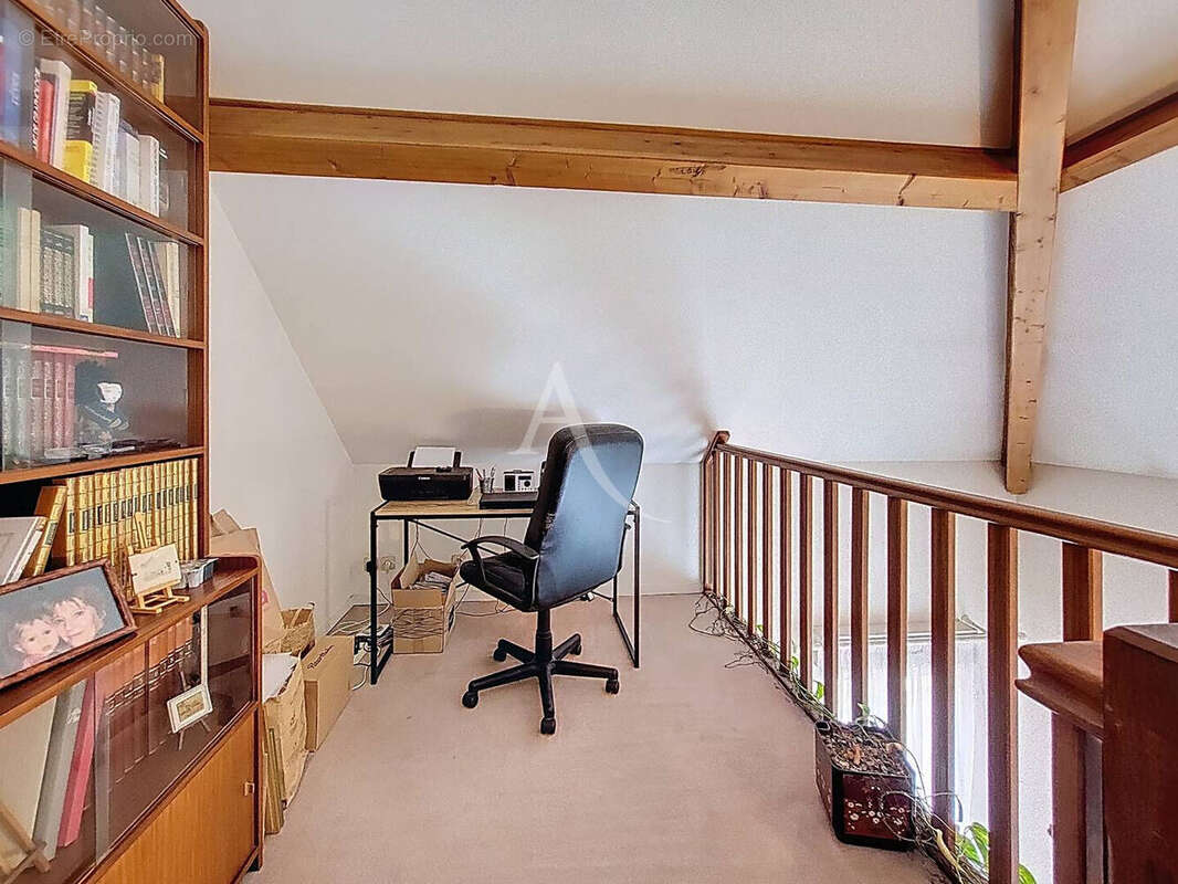 Appartement à OZOIR-LA-FERRIERE