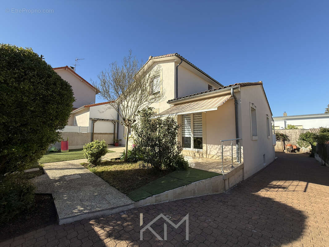 Maison - les rocs - photo 14