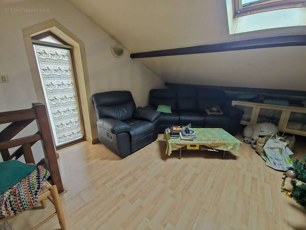 Appartement à BOURGOIN-JALLIEU