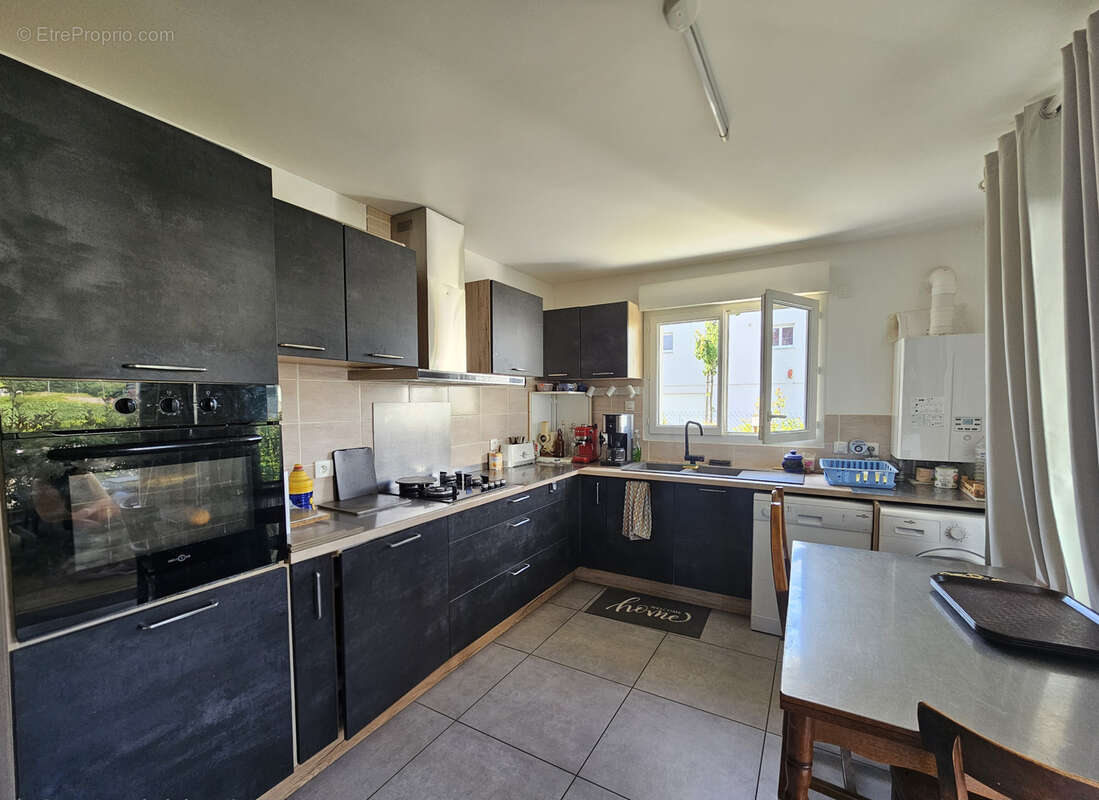Appartement T3 en rez de jardin proche centre-ville BELLEY - photo 3