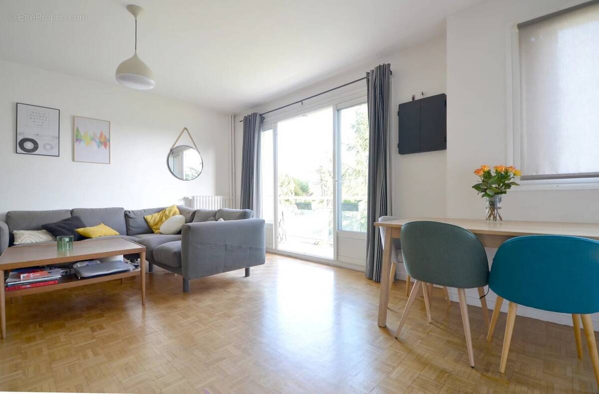 Appartement à CROISSY-SUR-SEINE