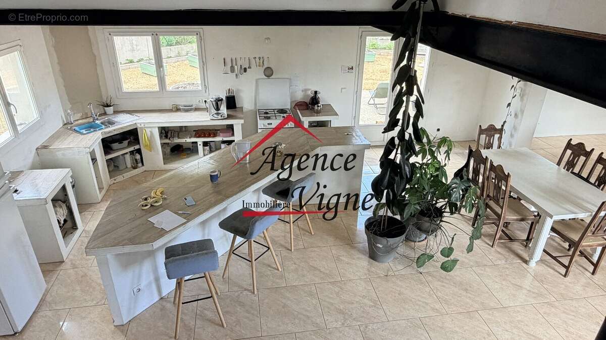Maison à SAINT-FLORENT-SUR-AUZONNET