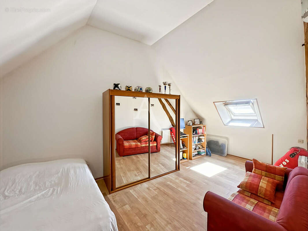 Maison à ETREPAGNY