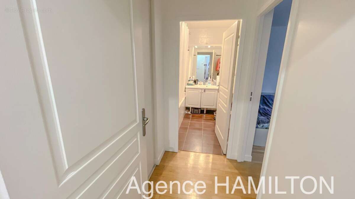 Appartement à GARCHES