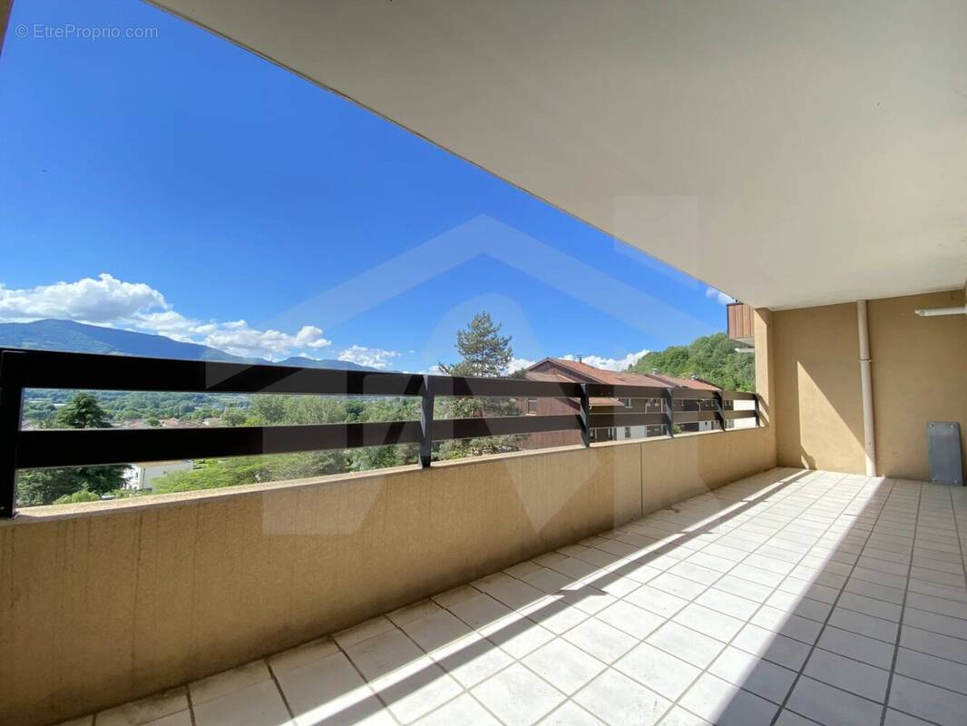 Appartement à MONTBONNOT-SAINT-MARTIN