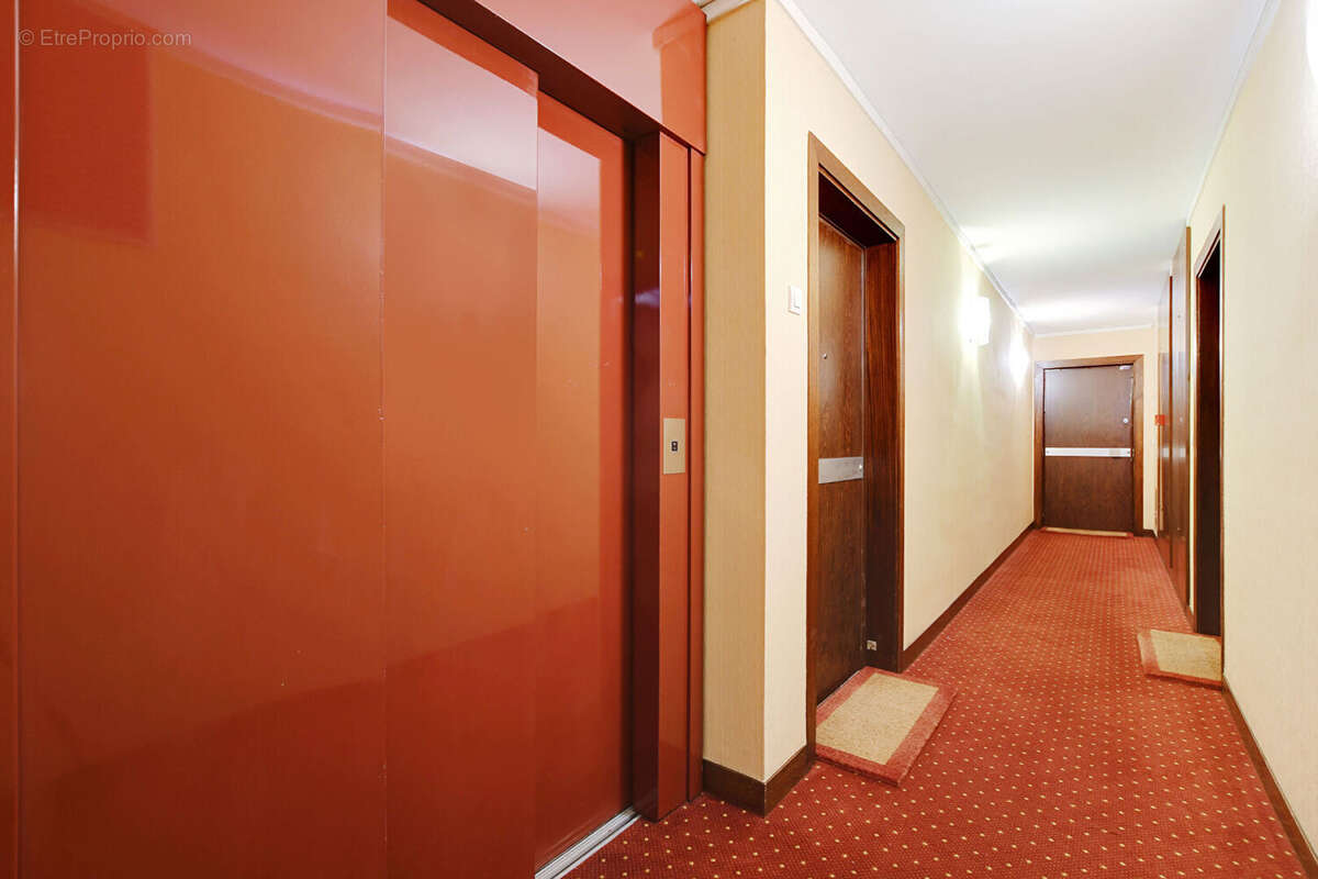 Appartement à PARIS-12E