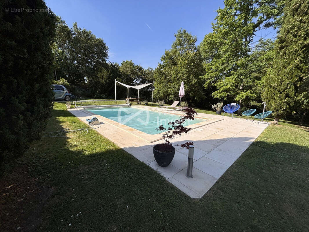 Maison 203 m² à Villiers-Sur-Morin  - photo 3