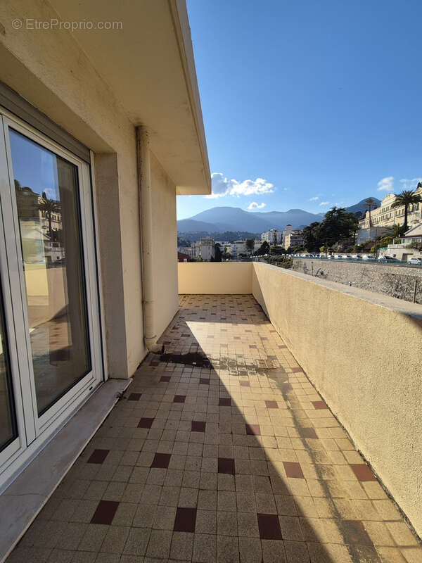 Appartement à MENTON