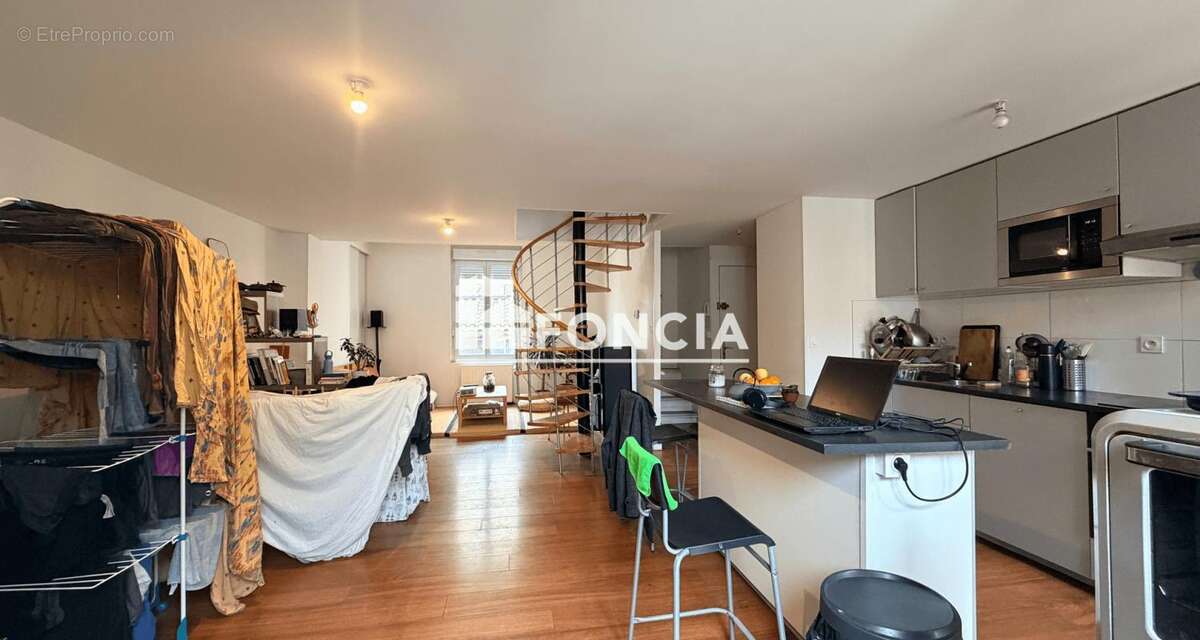 Appartement à BORDEAUX