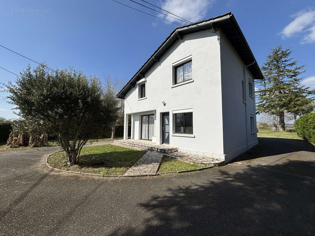 Maison à BIAS