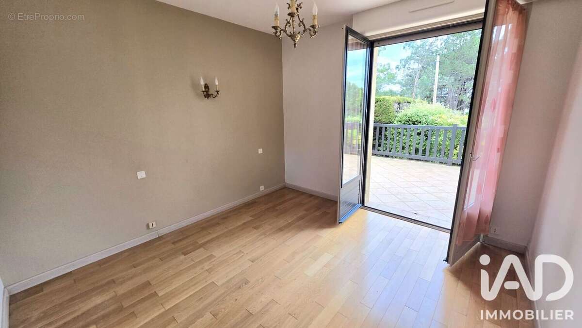Maison 133 m² à Saint-Gildas-De-Rhuys  - photo 9