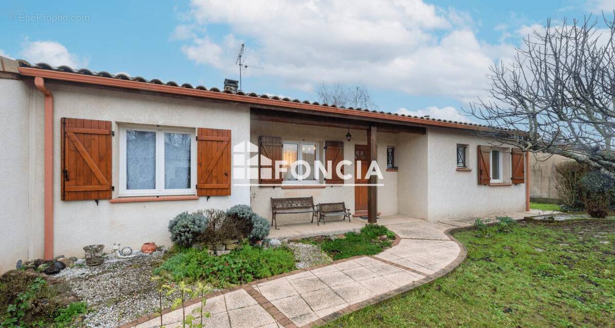 Maison à AUCAMVILLE