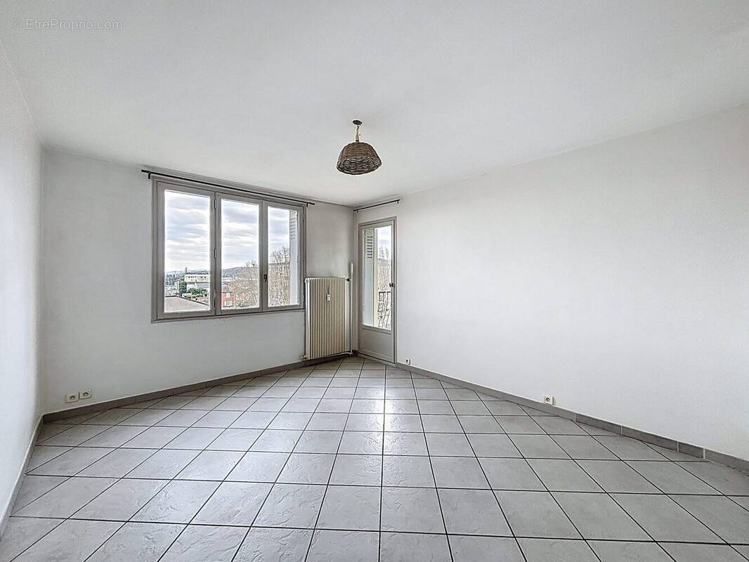 Appartement à VILLEFRANCHE-SUR-SAONE