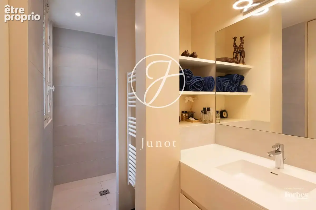 Paris 16e - TOUR / POMPE - Appartement - 4 pièces - 78,06m² Carrez - 2 chambres - photo 14