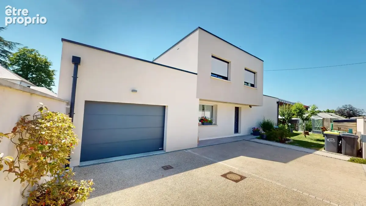 Maison 6 pièces 144 m² à vendre à Chaingy (45380) - photo 2