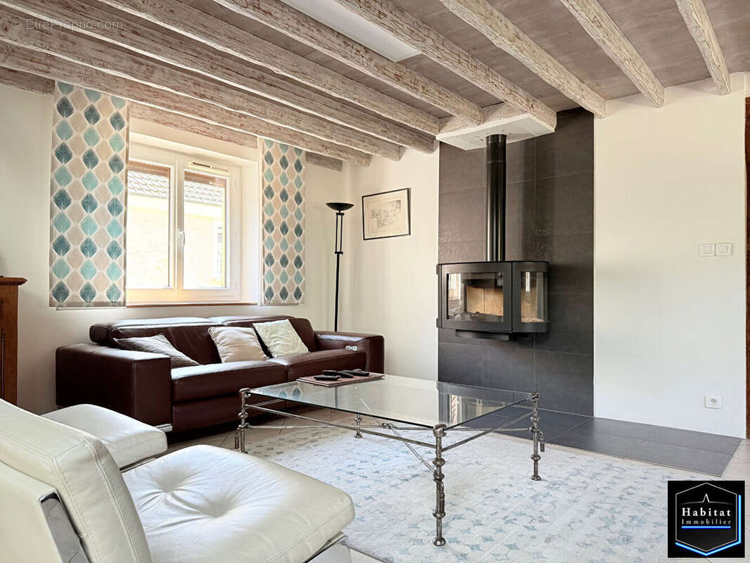 Maison à NANTEUIL-LE-HAUDOUIN