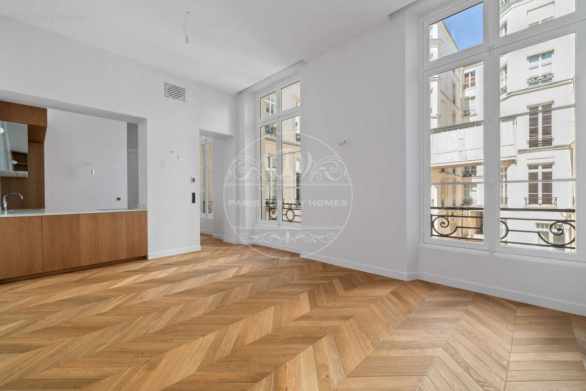 Superbe pied à terre à Paris 1er ! - photo 2