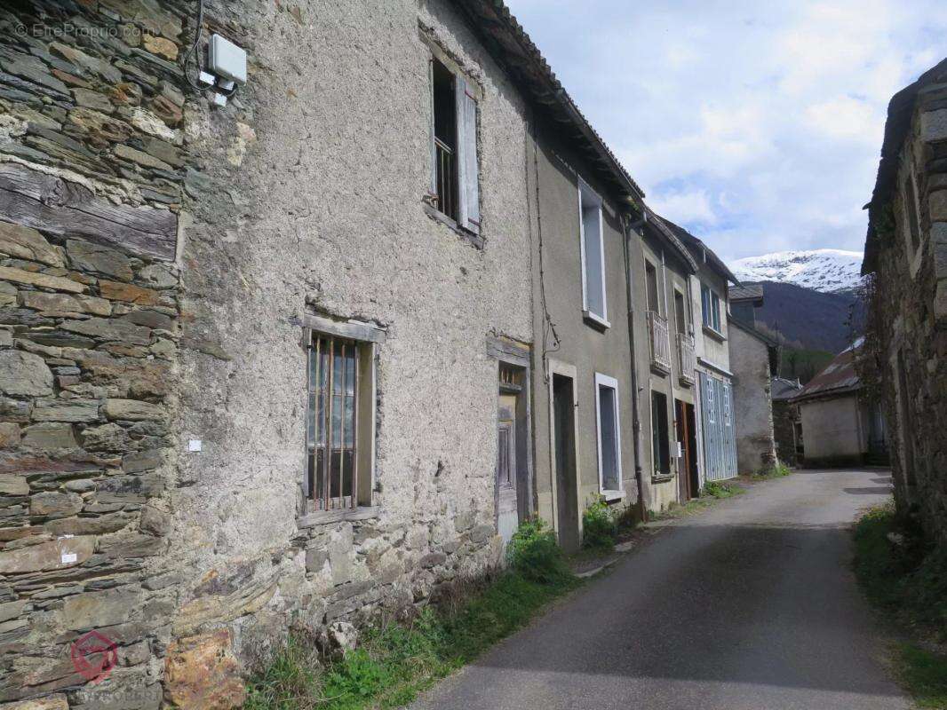 Maison à LE PORT