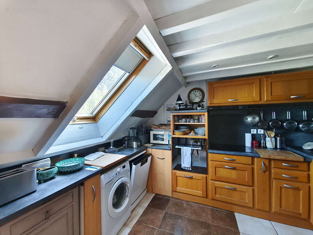 Appartement f3 72 m²  duplex maintenon centre ville  gare et commeces a pied - photo 10