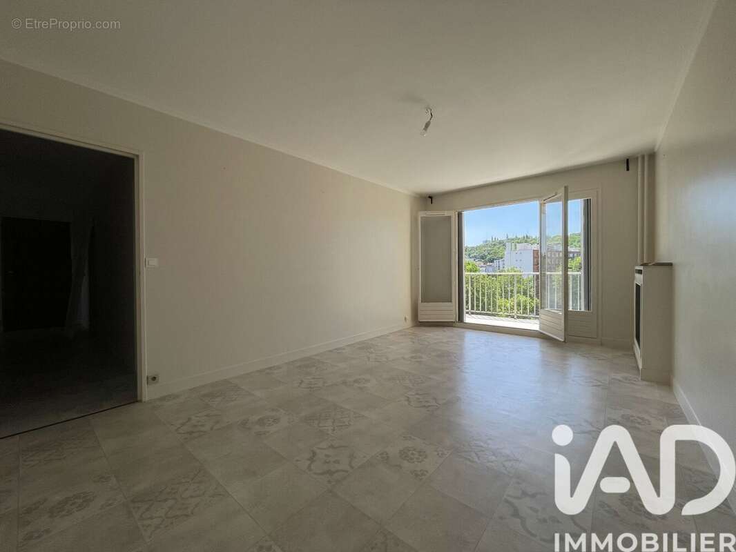 Photo 4 - Appartement à PANTIN