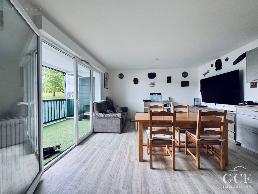 Appartement à URRUGNE