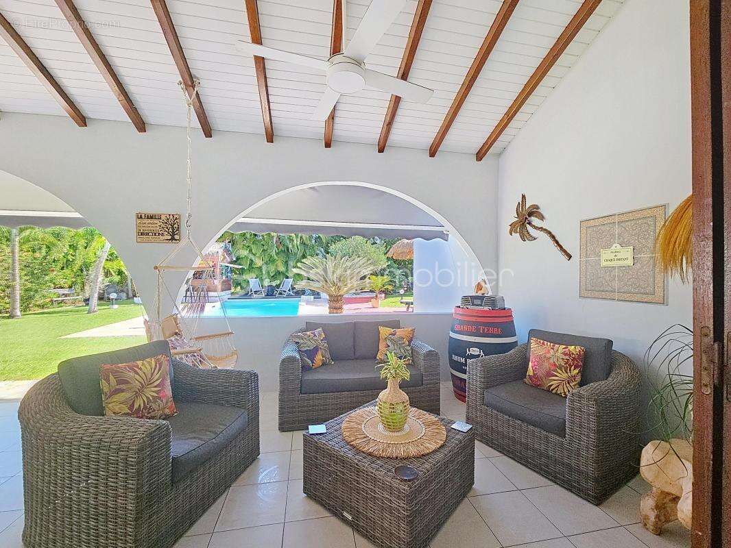 Maison à SAINT-FRANCOIS