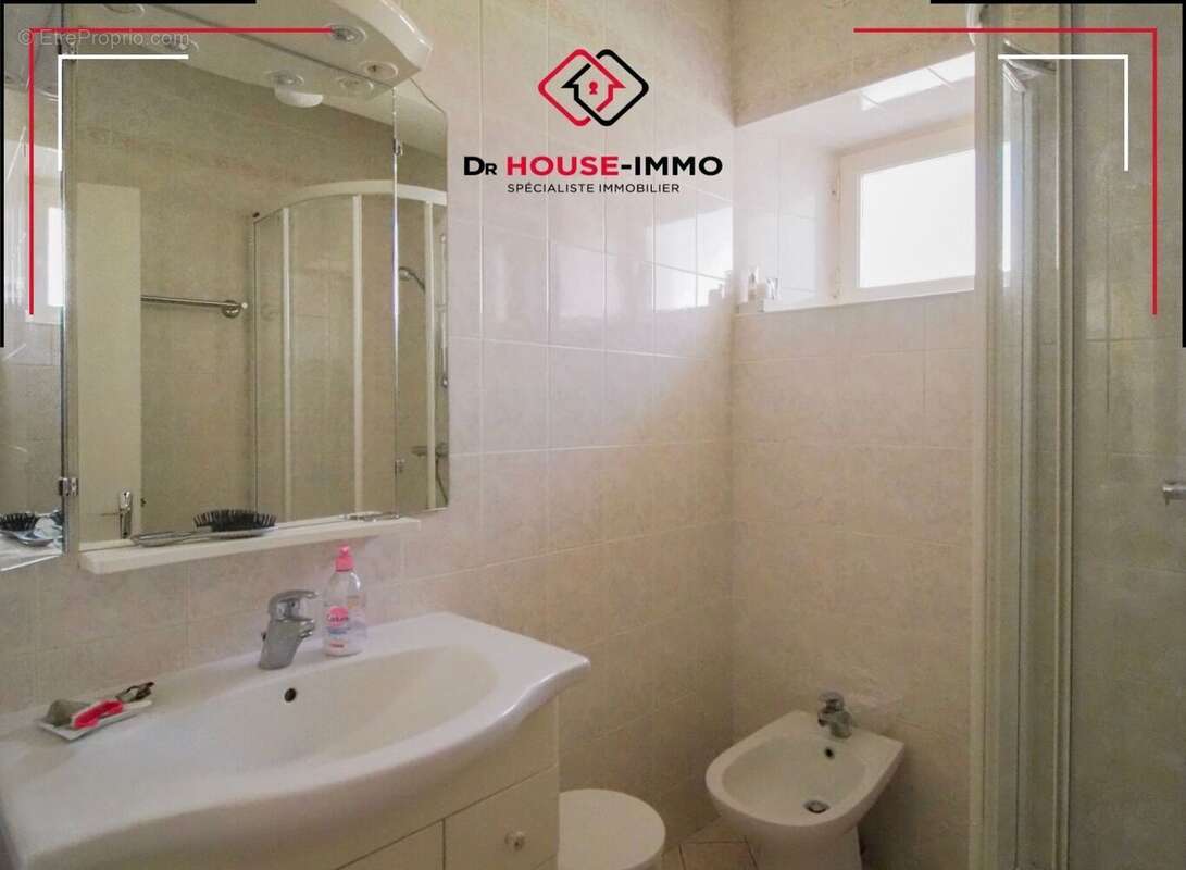 Maison 110 m² à Nalliers  - photo 22