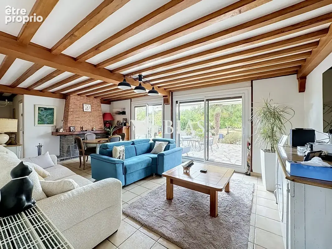 Maison 161 m² à Saint-Ouen-De-Thouberville  - photo 7