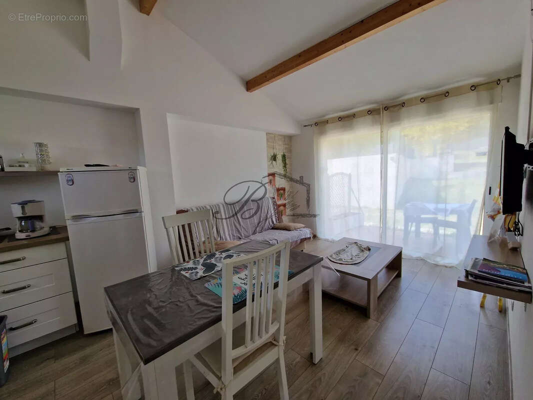 Maison à LA MOTTE-D'AIGUES
