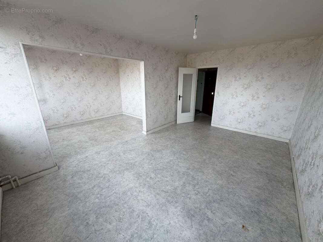 Appartement 73 m² à Cambrai  - photo 5