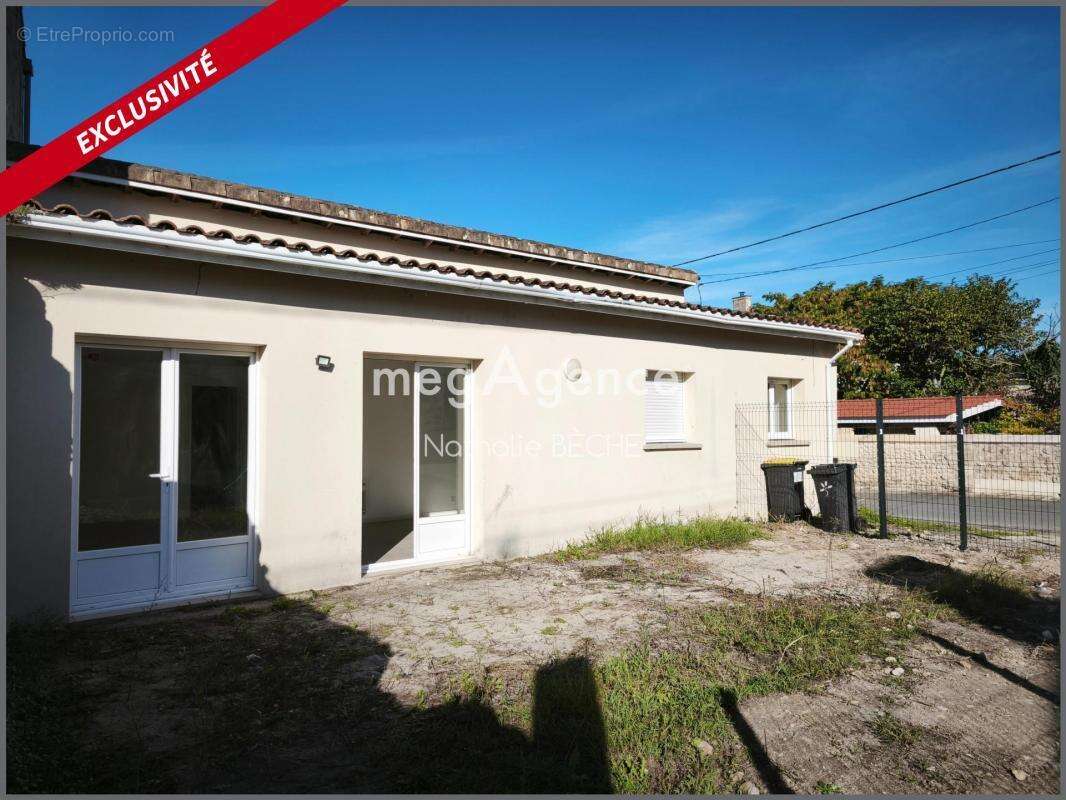 Maison à SAINT-ESTEPHE