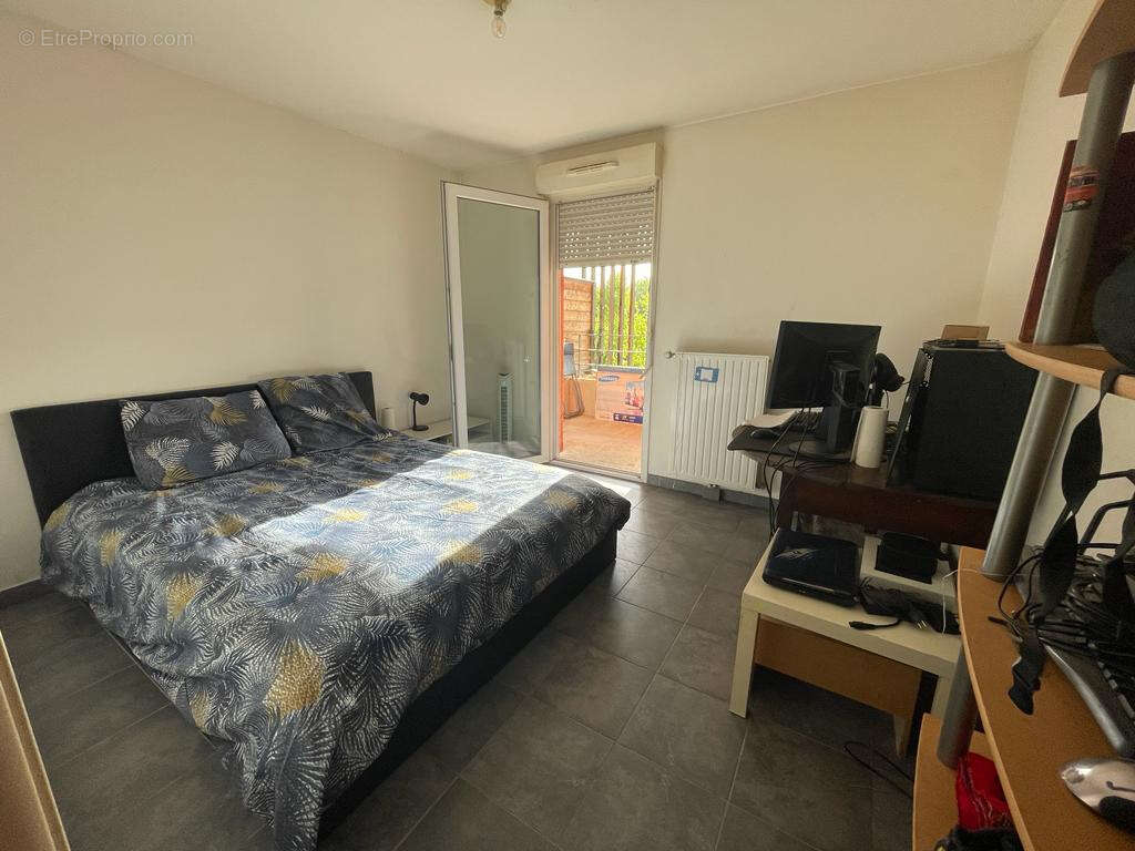 Appartement à JUVIGNAC