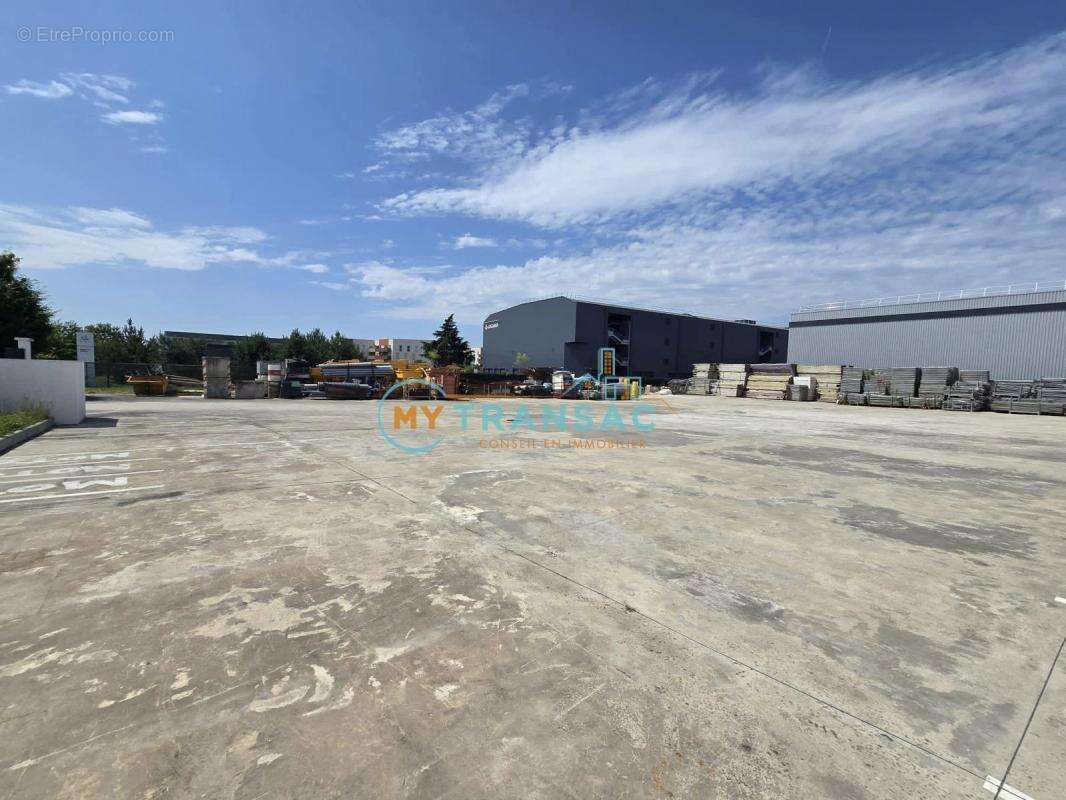 Commerce à BONDOUFLE