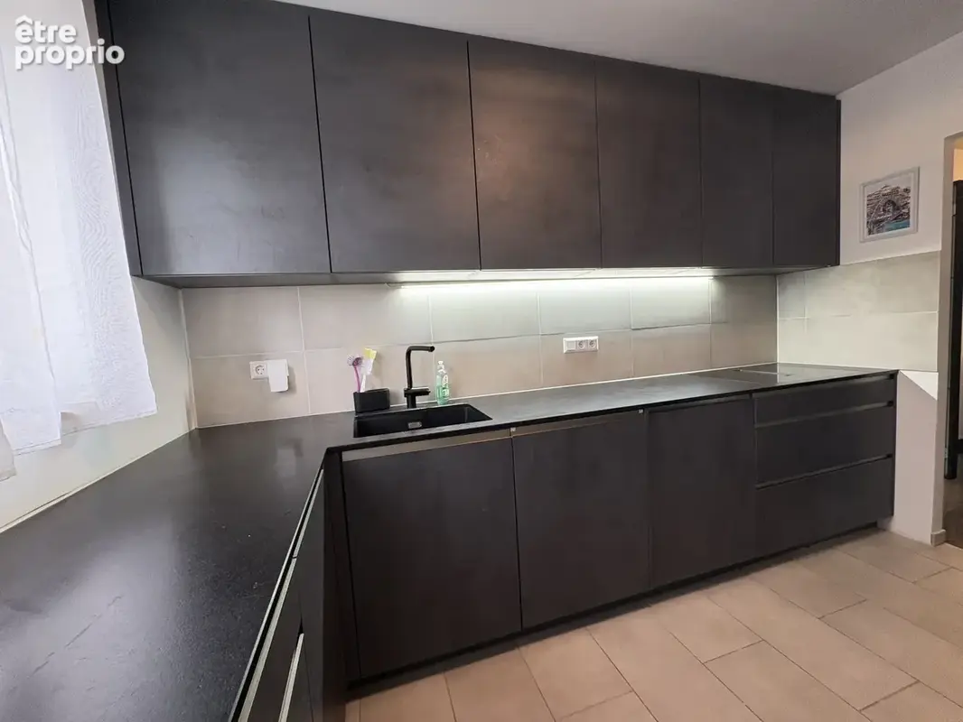 À vendre   magnifique appartement f4 rénové de 86 m2 à huningue - photo 5
