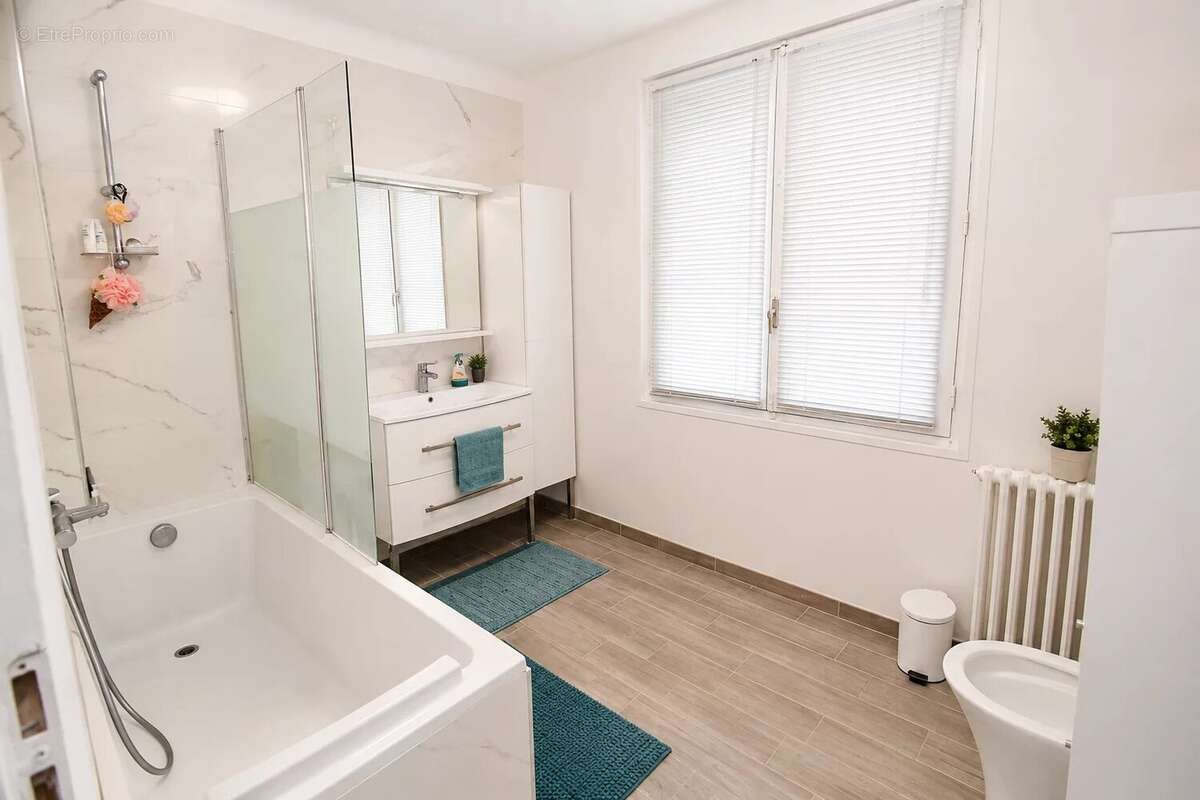 Pavillon de 82 m² sur Vaujours !! - photo 4