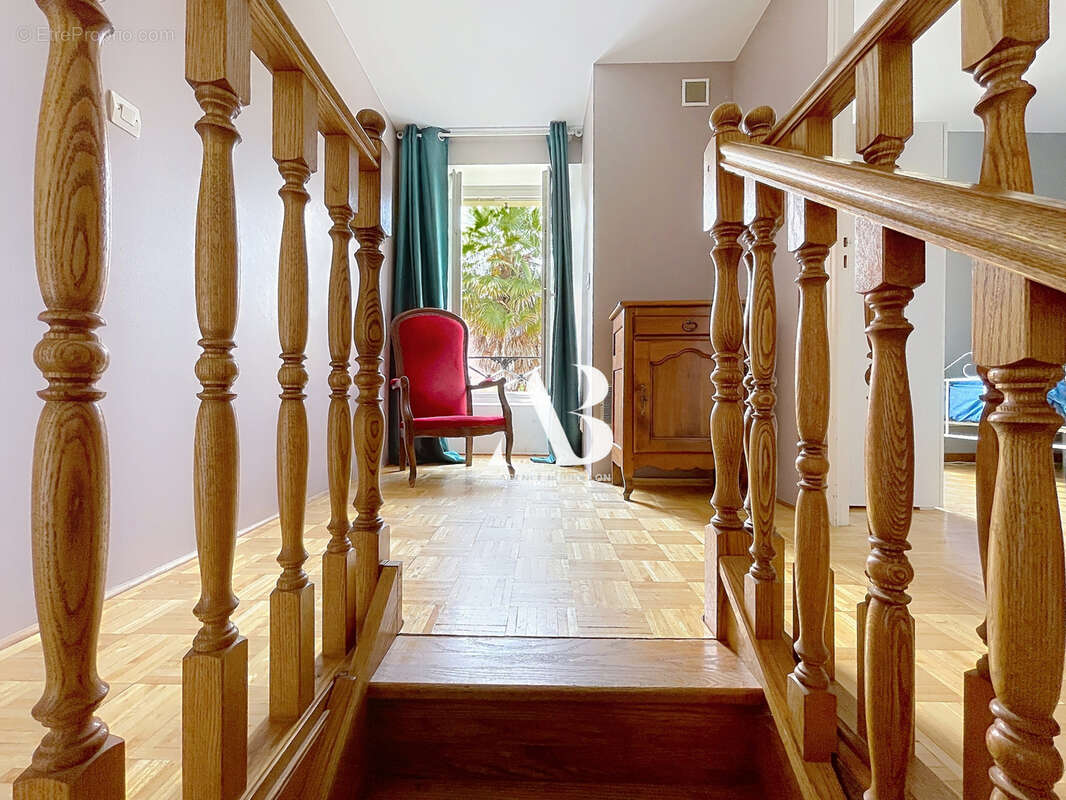 Nangis (77370)   Maison de caractère de 170 m2   5 chambres   Studio indépendant   Jardin sans vis-à-vis - photo 15