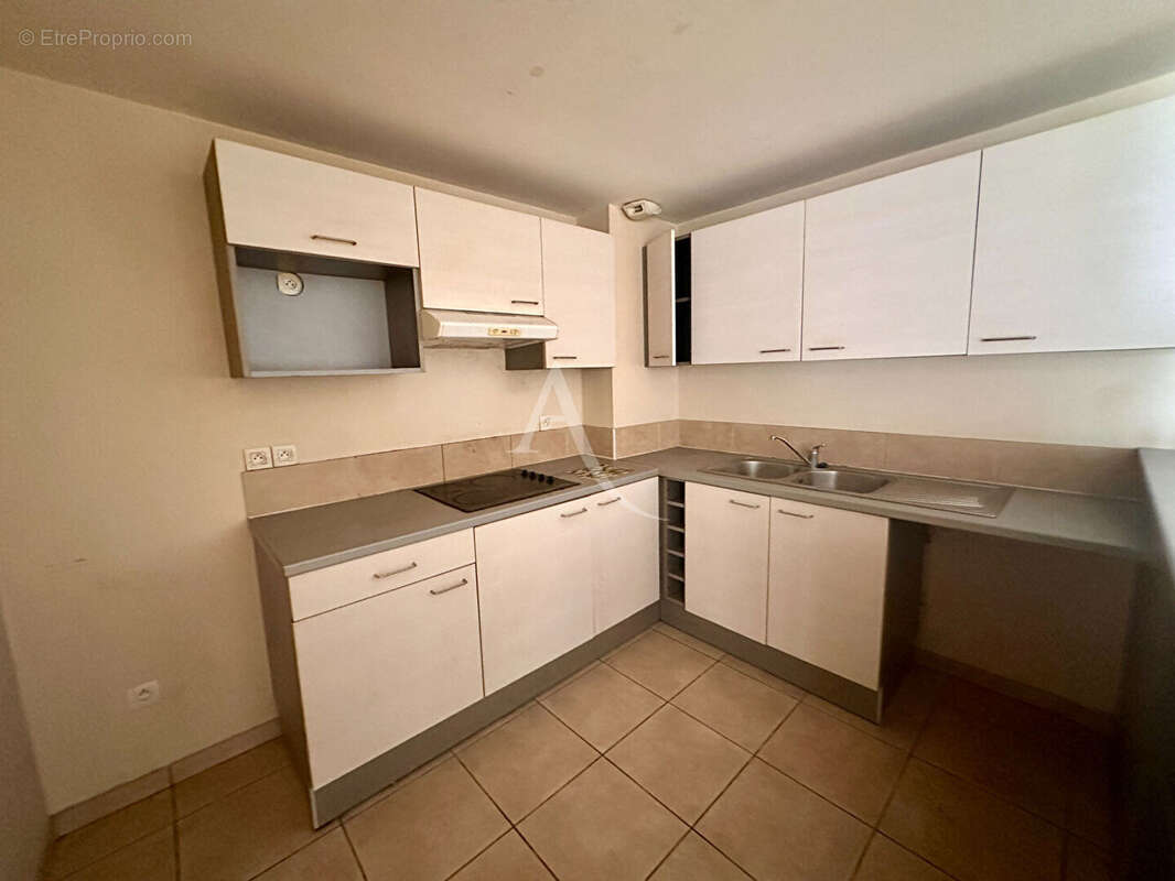Appartement Saintes 3 pièce(s) 79 m2 - photo 8