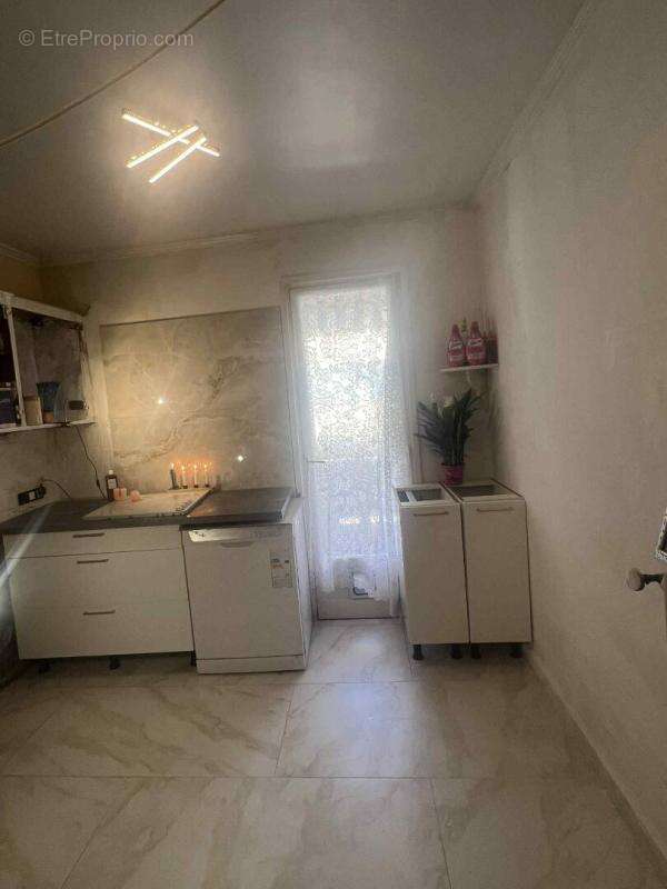 Appartement à MANDELIEU-LA-NAPOULE