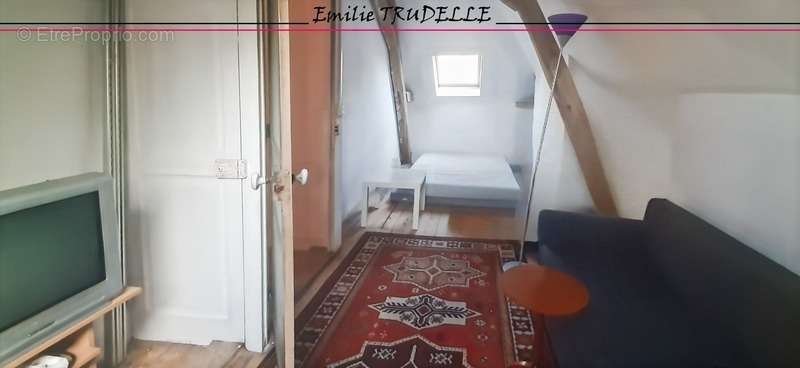 Maison à LA CHARTRE-SUR-LE-LOIR