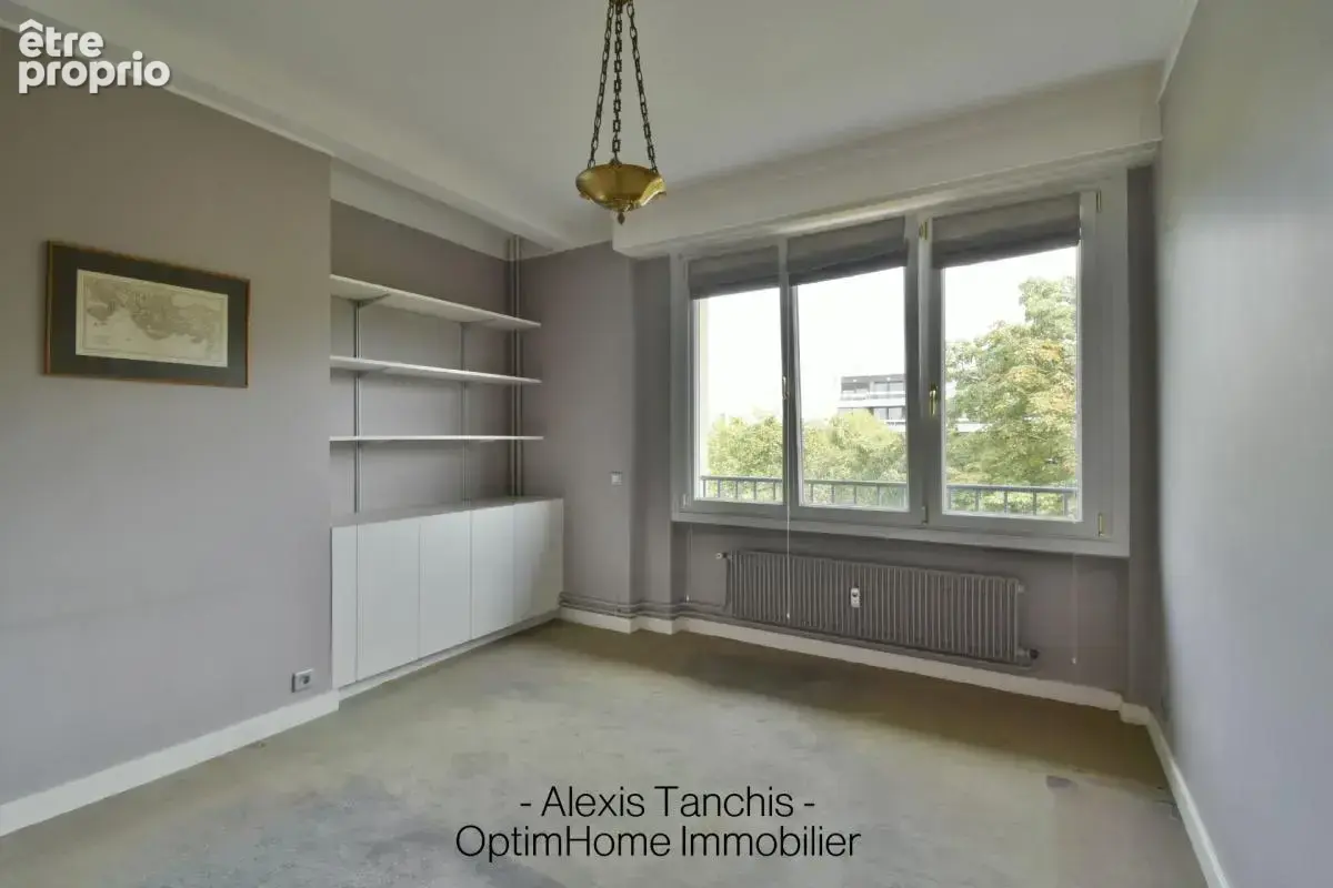 Lille centre – square foch – 123 m² – 3 chambres – ascenseur – parking – balcons - photo 8