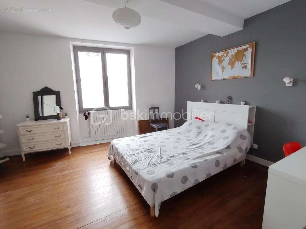 Maison de caractère centre ville - photo 16