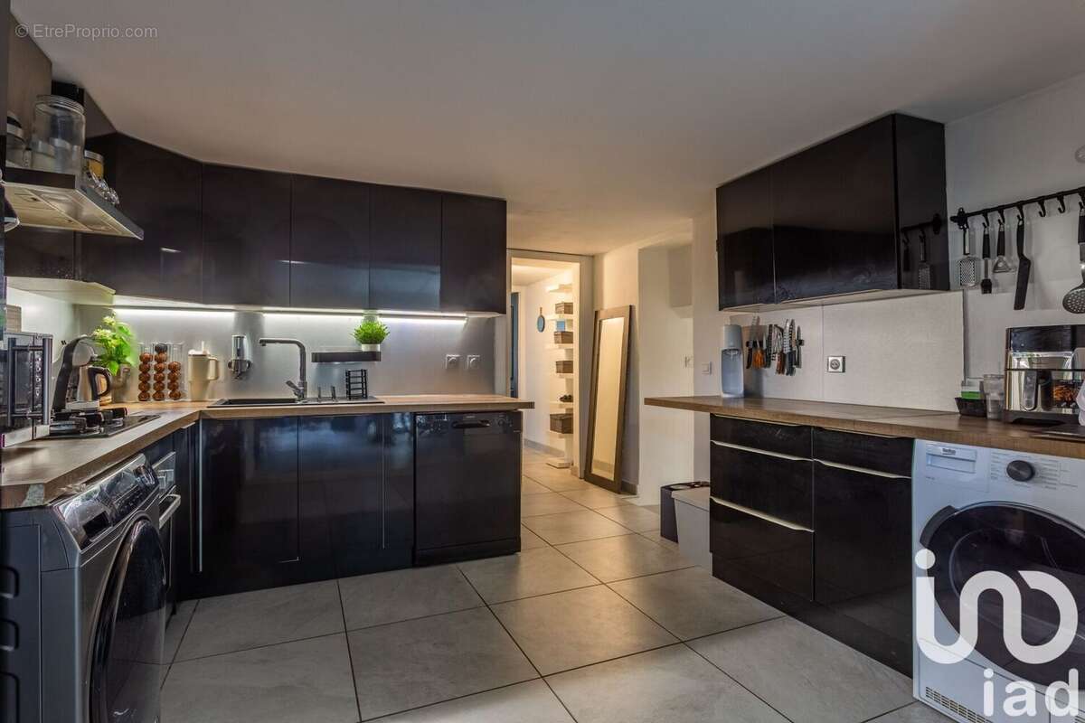 Photo 7 - Appartement à AVRAINVILLE