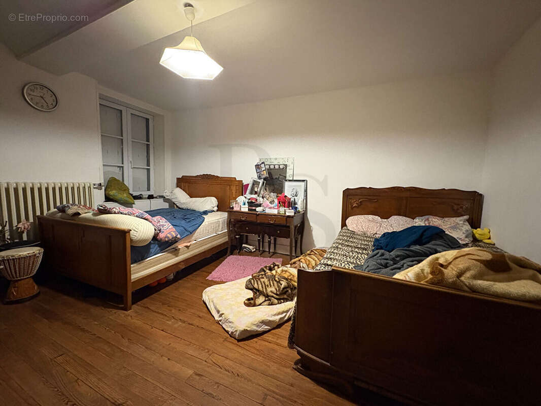 Maison à SAINTE-HONORINE-LA-CHARDONNE