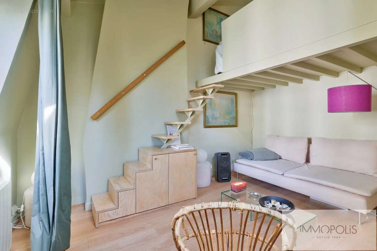 Appartement à PARIS-18E