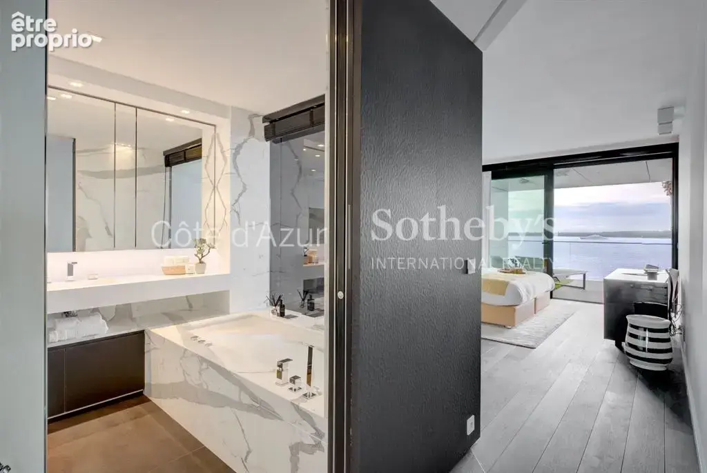 Cannes Californie, appartement 137 m² avec terrasse de 54 m², vue mer panoramique - photo 12